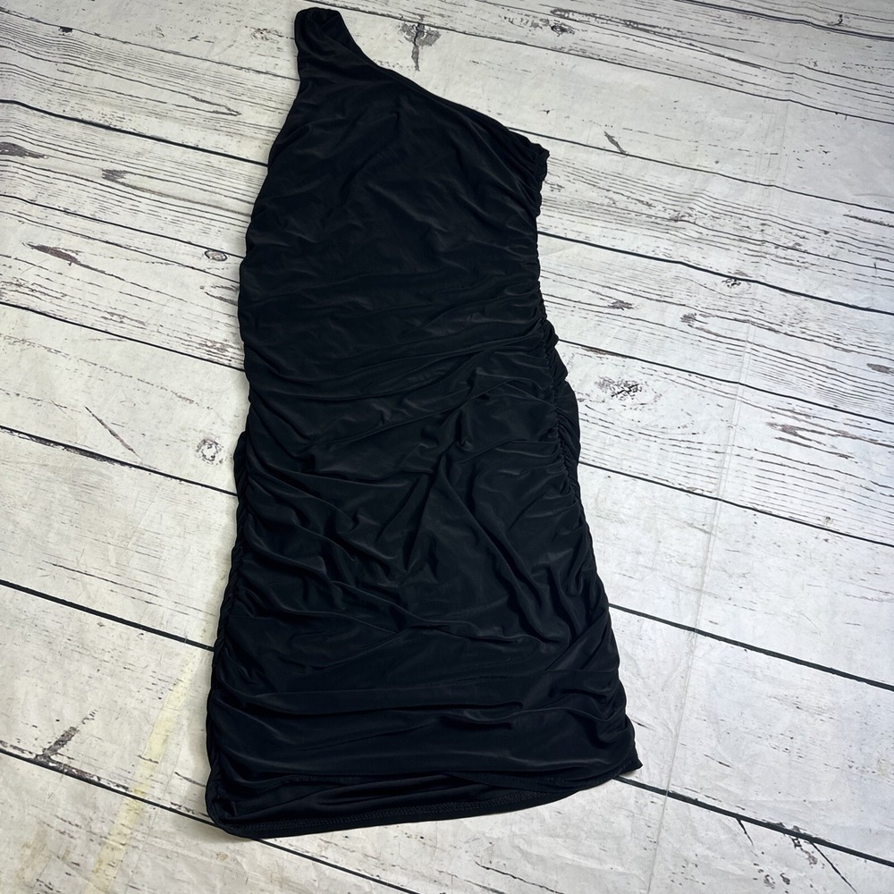 PrettyLittleThing Black One Shoulder Asymmetrical Ruched Bodycon Dress Size 6